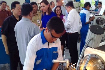 Wantimpres Bangga Kudus Memiliki SMK Berkualitas Internasional 