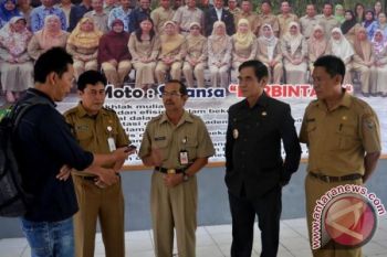 Wakil Bupati Barito Utara Pantau UNBK SMA