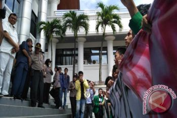 BEM Sumbar Sampaikan Aspirasi di DPRD Sumbar