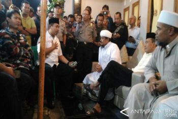FPI: Pelarangan Pembentukan Ormas Cederai Demokrasi 