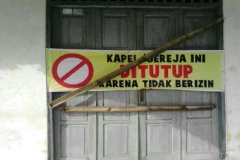Belum Berizin, Kapel Mojolaban Sukoharjo Ditutup Warga