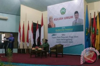 Mensos Memberi Kuliah Umum Di IAIN Kendari