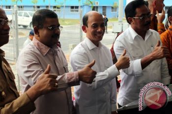 Gubernur Minta Bupati Karimun Bangun Jalan Industri