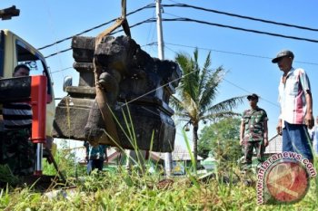 Evakuasi Benda Cagar Budaya Yoni