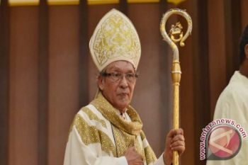 Uskup Turang Apresiasi Aparat Keamanan 