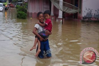 Ratusan Rumah Terendam Banjir di Aia Gadang Pasaman Barat