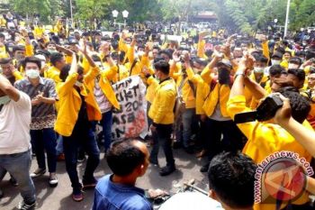 Nah! Presiden Mahasiswa Tetap Bersikeras Tuntut Rektor UPR Mundur