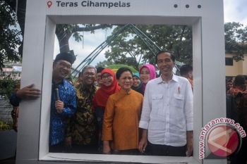 Ibu Iriana berpesan kepada pelajar jauhi narkoba