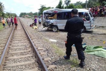 Korban Tewas Akibat Minibus Tertabrak KA di Cilacap jadi Enam Orang