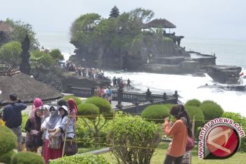 Ritual "pujawali" tambah daya tarik tanah lot