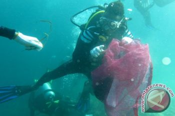 Unpad temukan sampah di perairan Laut Sawu