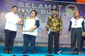 Penanaman Bibit Mangrove Serentak Raih Rekor LEPRID