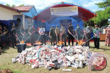 Bea Cukai Musnahkan Jutaan Batang Rokok Ilegal 