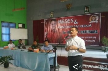 Juliari: Masyarakat Berperan Awasi Ormas di Lingkungannya