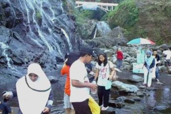 Pengunjung Lokawisata Baturraden 12.905 Orang Selama Liburan