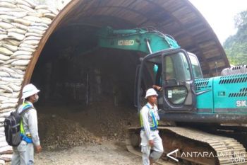 Terowongan Kereta Api Kalirajut Banyumas Mulai Dikerjakan 