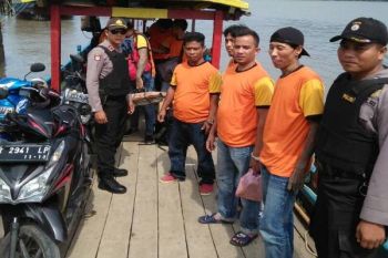 Ikut Lomba Membatik, 10 Napi Nusakambangan Dikawal