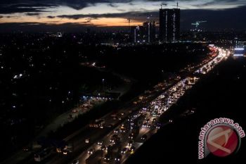 20.112 Kendaraan Masuk Bandung Melalui Gerbang Tol Pasteur