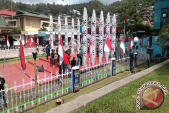 Pemuda Papua kerja bakti bersihkan Tugu Pepera
