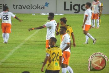 BARITO PUTERA VS PERSERU SERUI 2-0