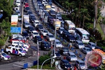 Pengamat Ingatkan Pentingnya Aturan Angkutan Wisata