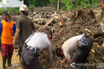 5 Korban Banjir Bandang Ditemukan Tewas