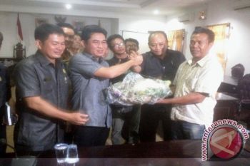 Waduh! DPRD Kotim Dikirimi Sayur Busuk