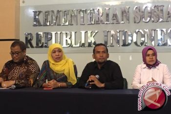 Beli Fortuner dan iPhone7 dari Uang Donasi, Mensos Panggil Cak Budi