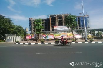 Karangan Bunga Dukungan NKRI Jejali Mapolda Jateng
