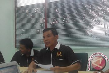 KONI Sumbar Bantu Belanja 11 Atlet Pomnas