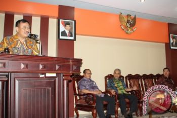 Pemprov minta DPR bantu perkebunan di Sulteng