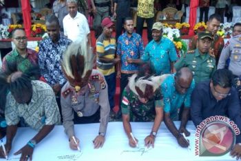 Kapolda Papua ajak masyarakat Mimika bangun kebersamaan