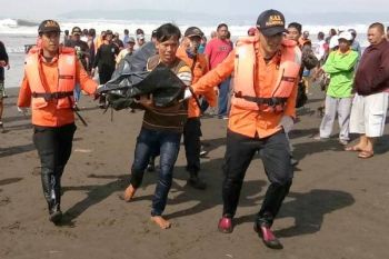 Rizal Asal Mertasinga Hilang di Pantai Kemiren Ditemukan Meninggal 