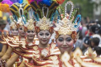 Parade Bunga dan Budaya 2017