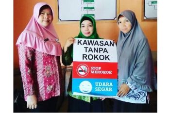 Sadarkan Tentang Bahaya Merokok, Puskesmas Kotim Bina Sekolah