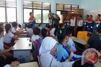 Pertamina tebar energi positif bagi pelajar SD