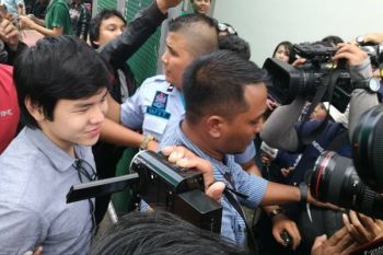 Istri dan Anak Sulung Ahok Datangi Rutan Cipinang
