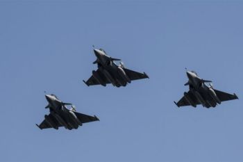 AU Mesir Hancurkan 10 Kendaraan Berisi Senjata 