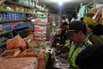 Hati-hati! Tim Satgas Gabungan Barut Temukan Makanan Kedaluwarsa