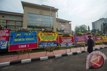 Di balik politik bunga