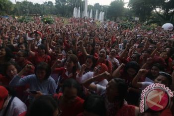 Megawati Mengaku Terenyuh Banyaknya Dukungan untuk Ahok