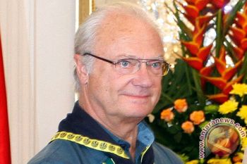 King and Queen of Sweden arrive in Jakarta for state visit