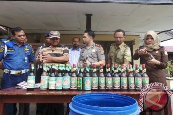Pedagang Mengaku Belum Tahu Jamu yang Dijualnya Ilegal, Kok Bisa?