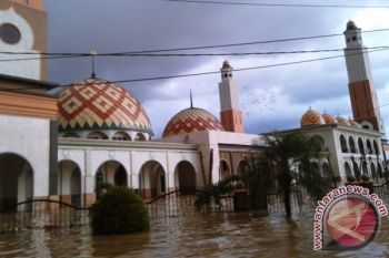 Warga Masih Waspada Banjir