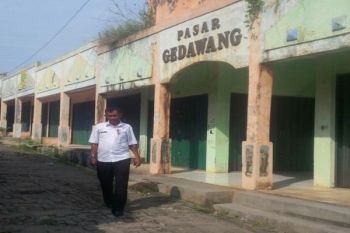 Ramaikan Pasar Gedawang, Komunitas Burung Digandeng