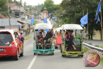 Norman Kamaru Ikuti Pawai Nasdem Di Ampana