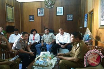Jengah Dapat Pesan Tudingan, Wako Bukittinggi Lapor ke Polisi