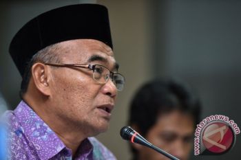 "Adik adik Kerjakan Ujian dengan Jujur, Jangan Nyontek ya," Pinta Mendikbud 
