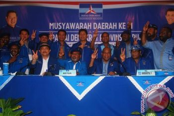 Lukas Enembe kembali pimpin Partai Demokrat Papua 