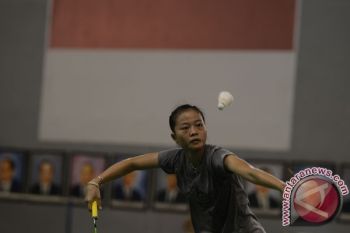 Fitriani bangkit untuk putaran dua All England